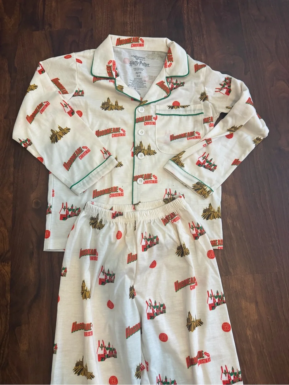 Wizarding World of Harry Potter Universal Studios Hogsmeade Christmas Pajamas